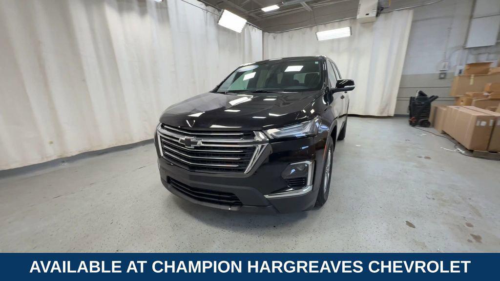 used 2023 Chevrolet Traverse car, priced at $33,628