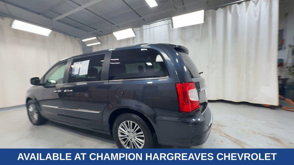 used 2014 Chrysler Town & Country car, priced at $8,014