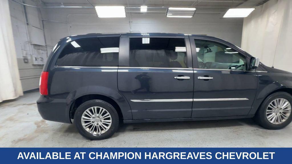 used 2014 Chrysler Town & Country car, priced at $8,014