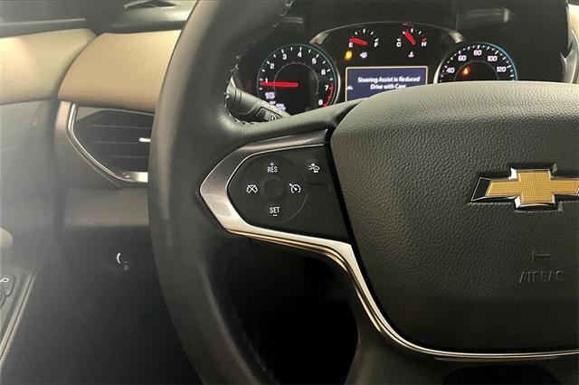 used 2022 Chevrolet Traverse car, priced at $21,833