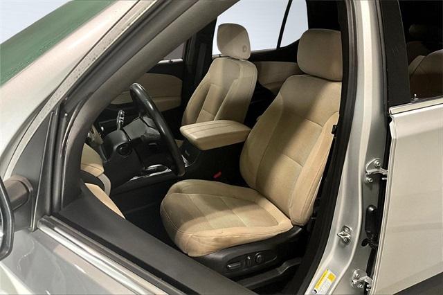 used 2022 Chevrolet Traverse car, priced at $21,833