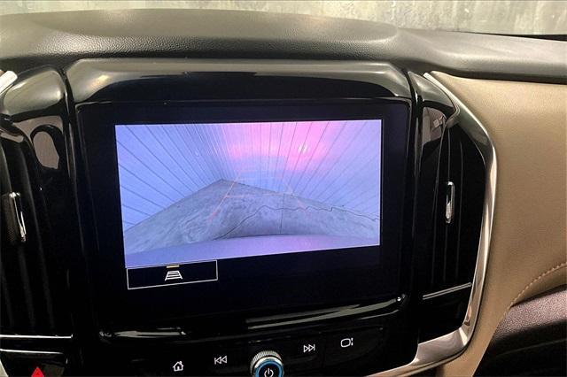 used 2022 Chevrolet Traverse car, priced at $21,833