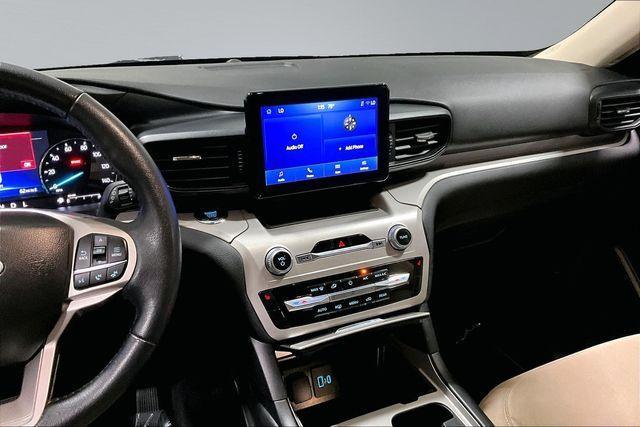 used 2023 Ford Explorer car, priced at $25,166