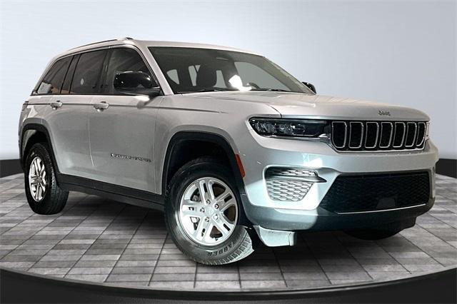 used 2022 Jeep Grand Cherokee car, priced at $22,834