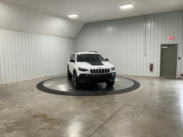 used 2019 Jeep Cherokee car, priced at $15,107