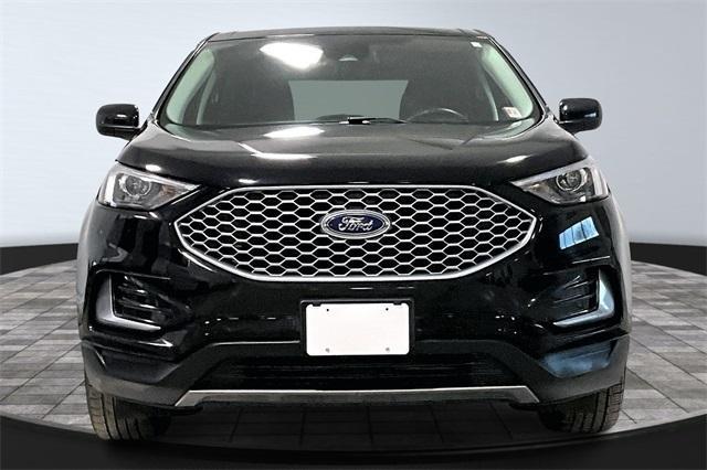 used 2023 Ford Edge car, priced at $20,196