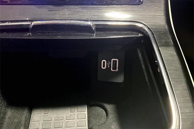 used 2021 Lincoln Nautilus car, priced at $20,713