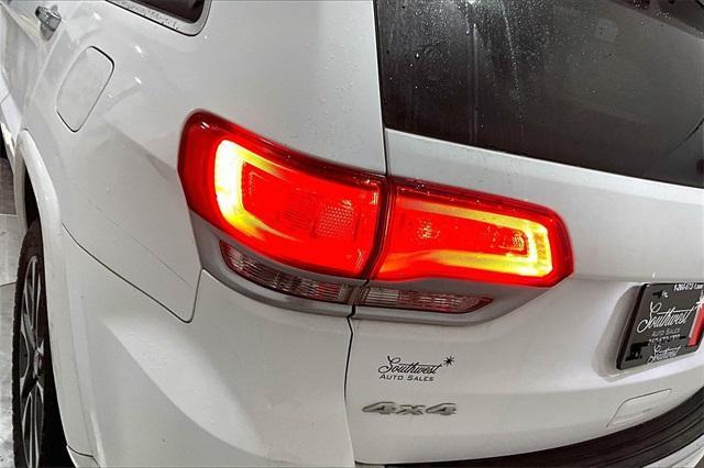 used 2017 Jeep Grand Cherokee car, priced at $13,978