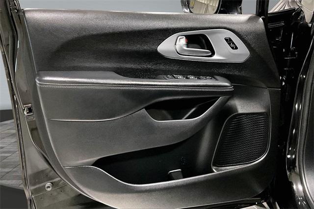 used 2020 Chrysler Pacifica car, priced at $18,228