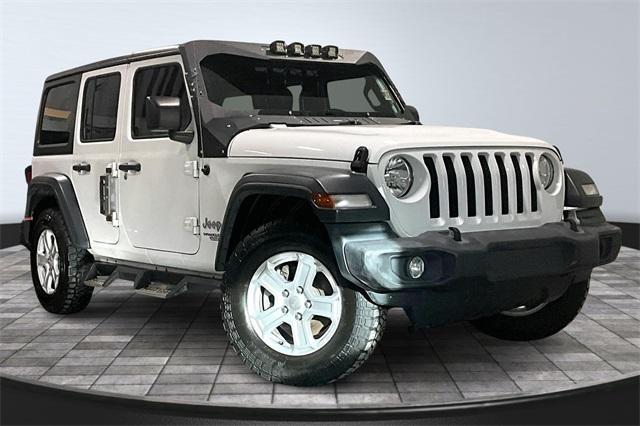 used 2018 Jeep Wrangler Unlimited car, priced at $18,599