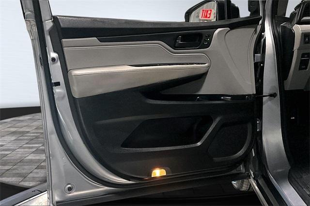 used 2022 Honda Odyssey car, priced at $24,048