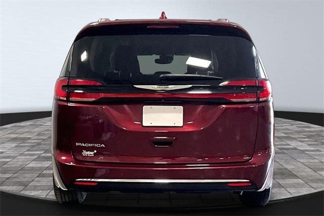 used 2022 Chrysler Pacifica car, priced at $20,686