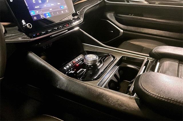 used 2022 Jeep Wagoneer car, priced at $37,437