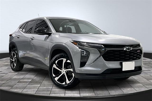 used 2024 Chevrolet Trax car, priced at $19,591