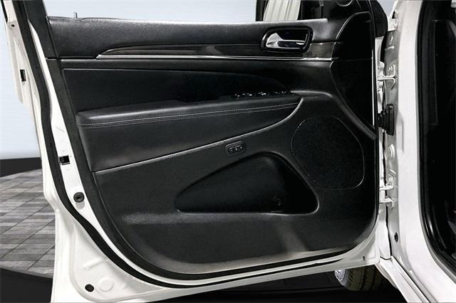 used 2019 Jeep Grand Cherokee car, priced at $19,214