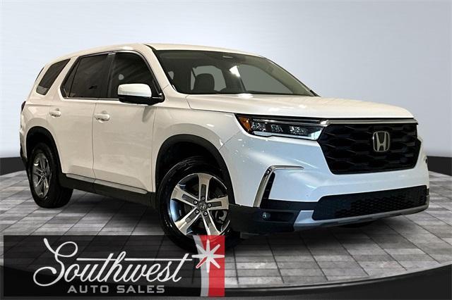 used 2023 Honda Pilot car, priced at $29,587