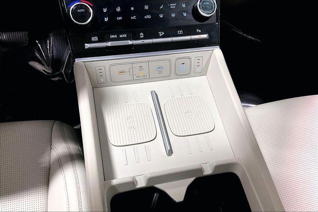 used 2024 Hyundai Santa Fe car, priced at $33,561
