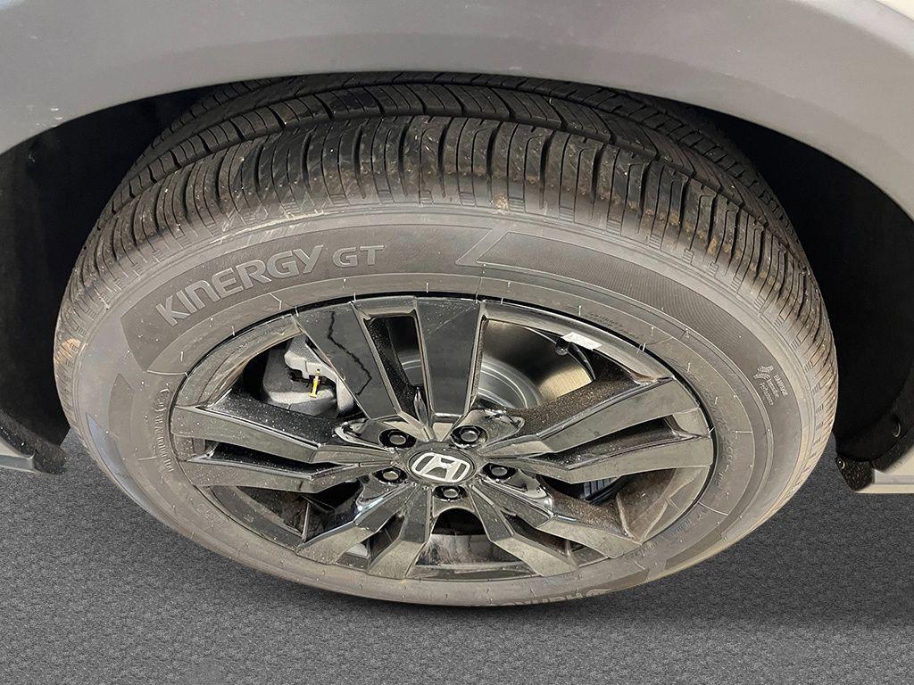 new 2026 Honda HR-V car, priced at $31,205