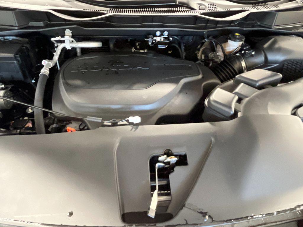 new 2026 Honda Odyssey car, priced at $43,290