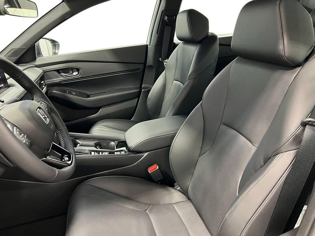 new 2025 Honda Accord Hybrid car, priced at $36,400