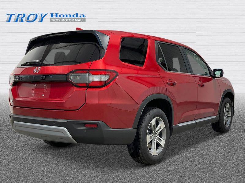 new 2025 Honda Pilot car, priced at $47,235