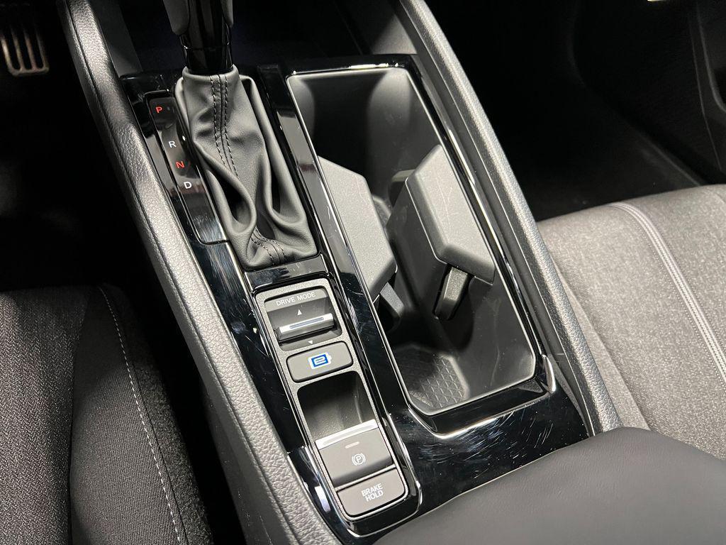 new 2025 Honda Accord Hybrid car, priced at $34,260