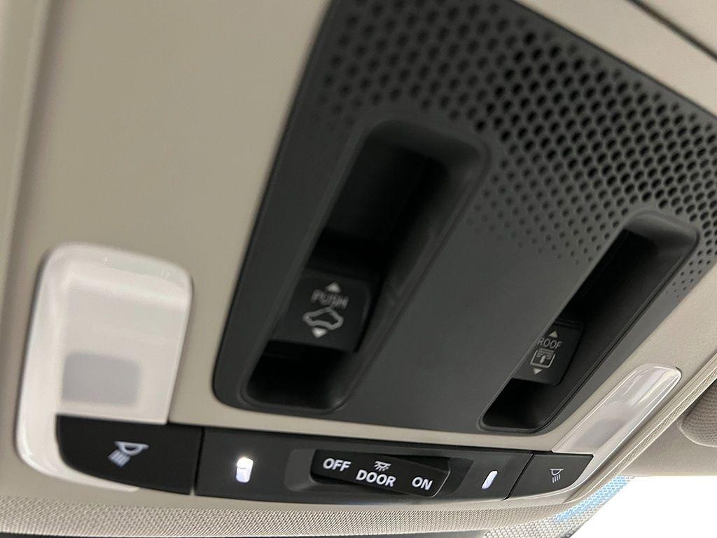 new 2025 Honda Pilot car, priced at $49,595