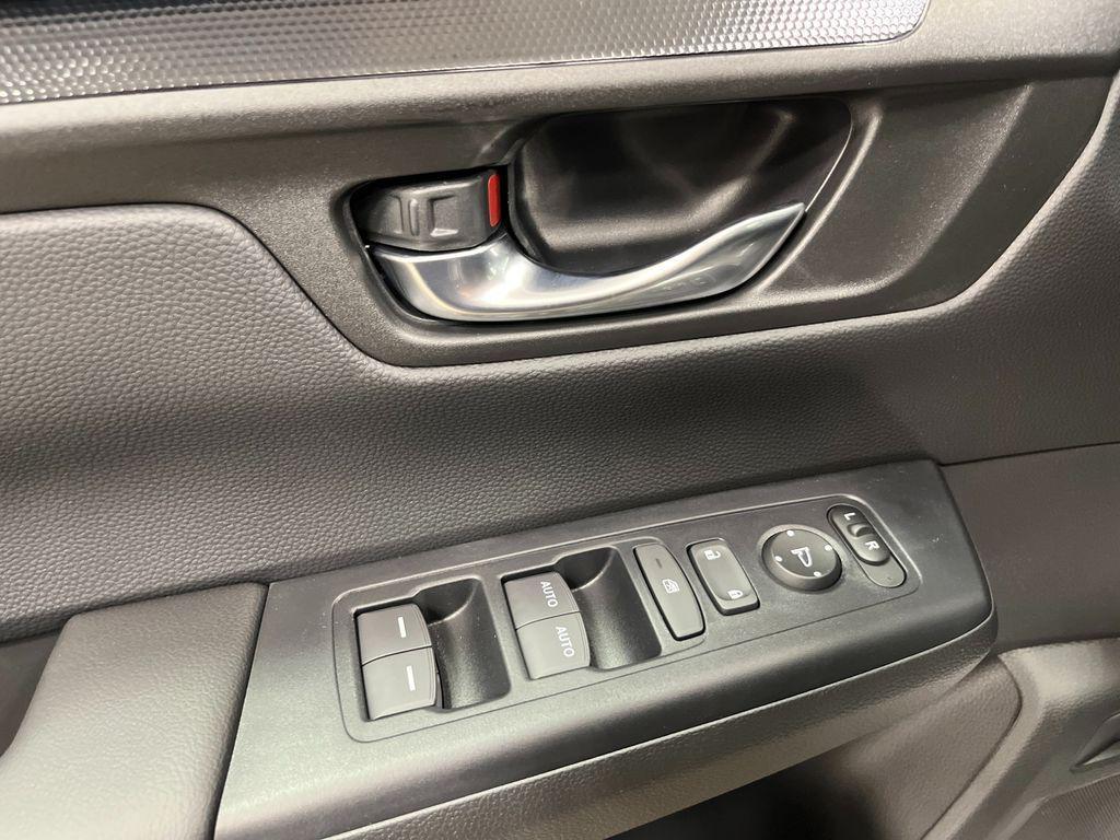 new 2026 Honda CR-V Hybrid car, priced at $38,580