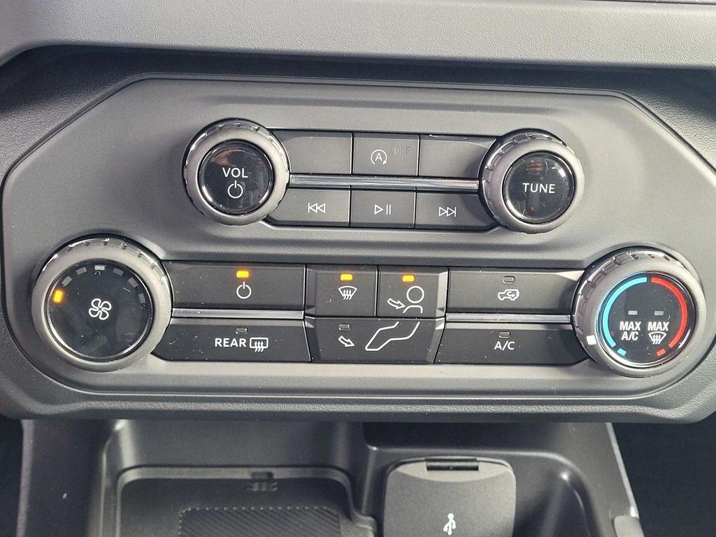 new 2025 Ford Bronco car, priced at $43,334