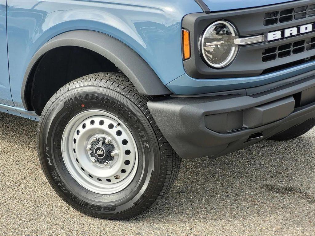 new 2025 Ford Bronco car, priced at $43,334