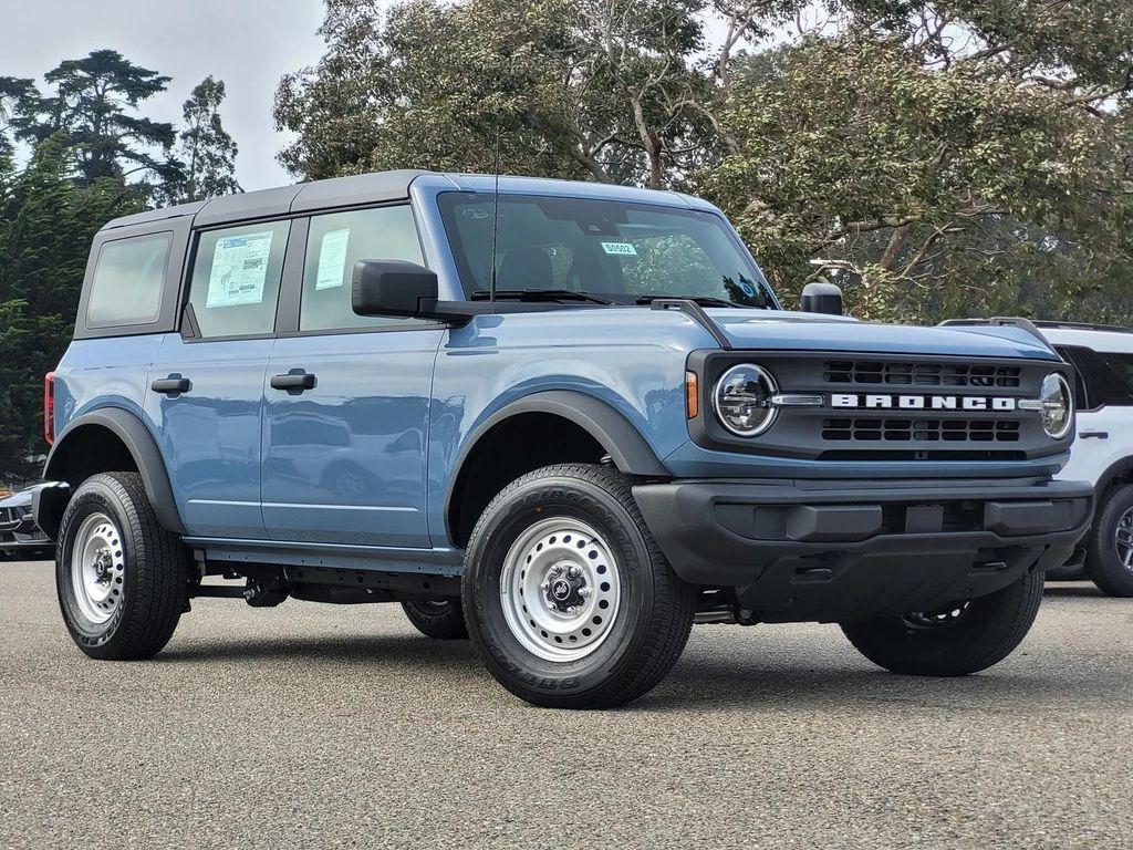 new 2025 Ford Bronco car, priced at $43,334
