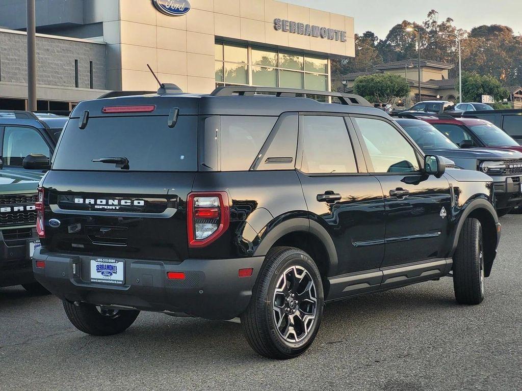 new 2025 Ford Bronco Sport car, priced at $39,153