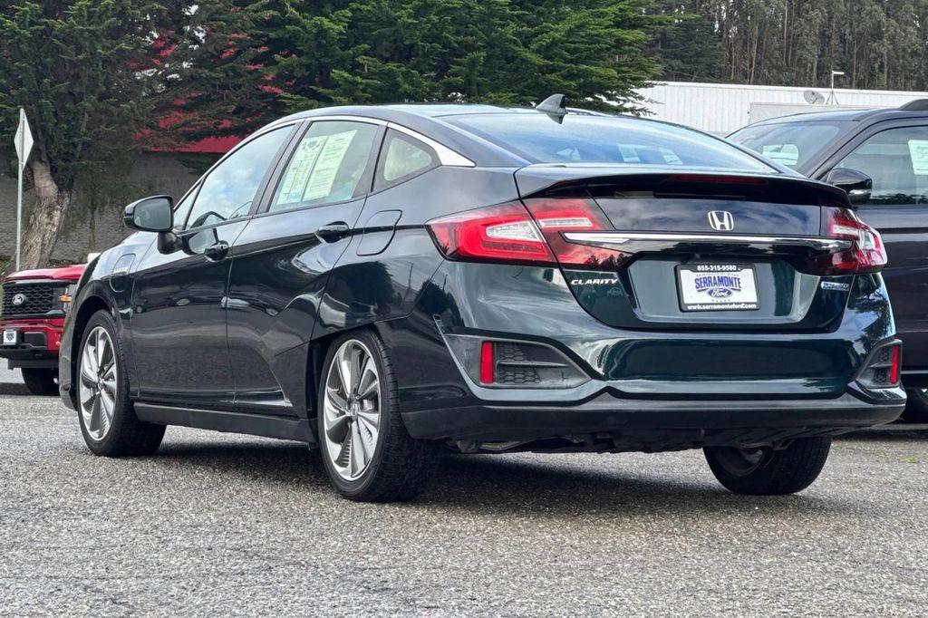 used 2018 Honda Clarity Plug-In Hybrid car, priced at $15,992