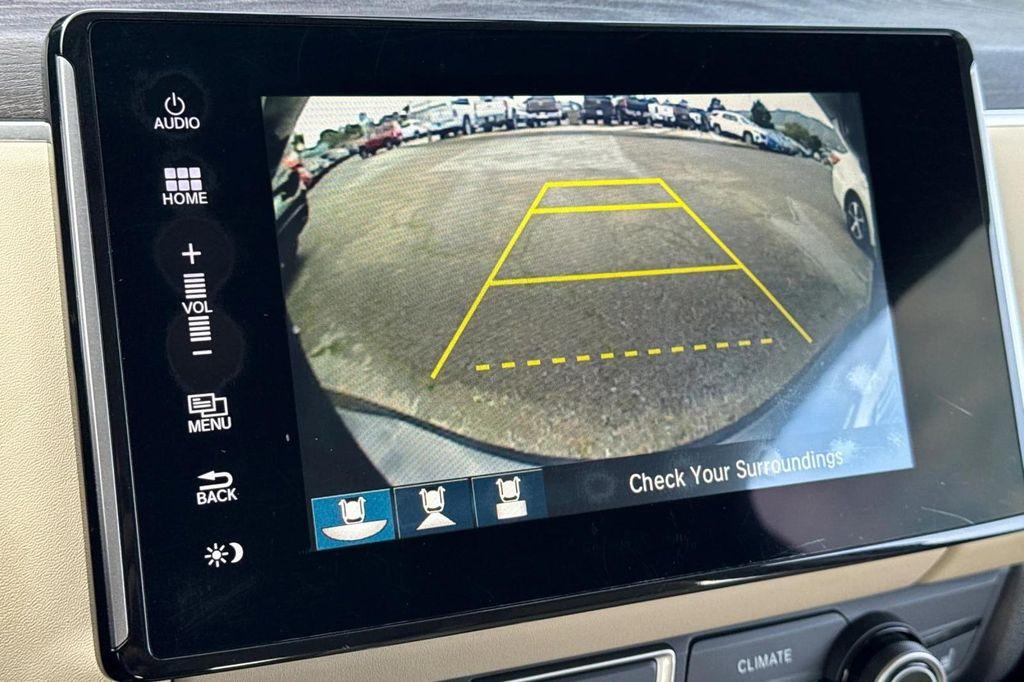 used 2018 Honda Clarity Plug-In Hybrid car, priced at $15,992