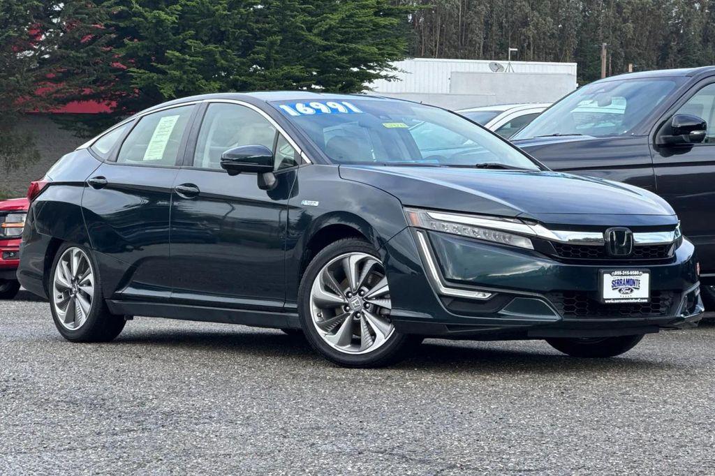 used 2018 Honda Clarity Plug-In Hybrid car, priced at $15,992