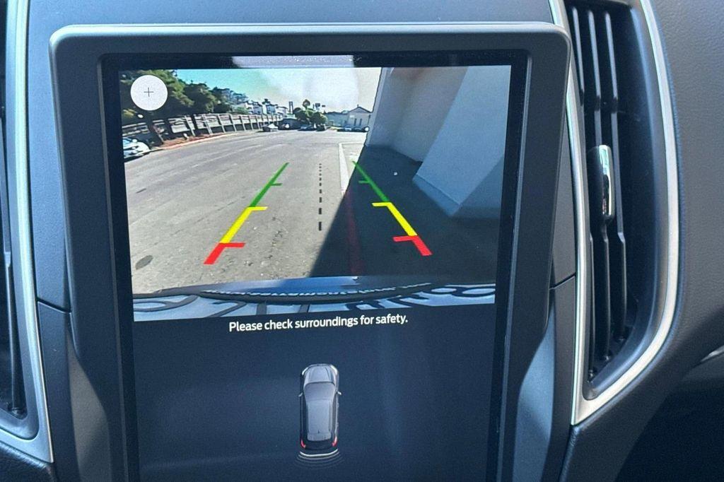 used 2024 Ford Edge car, priced at $30,492