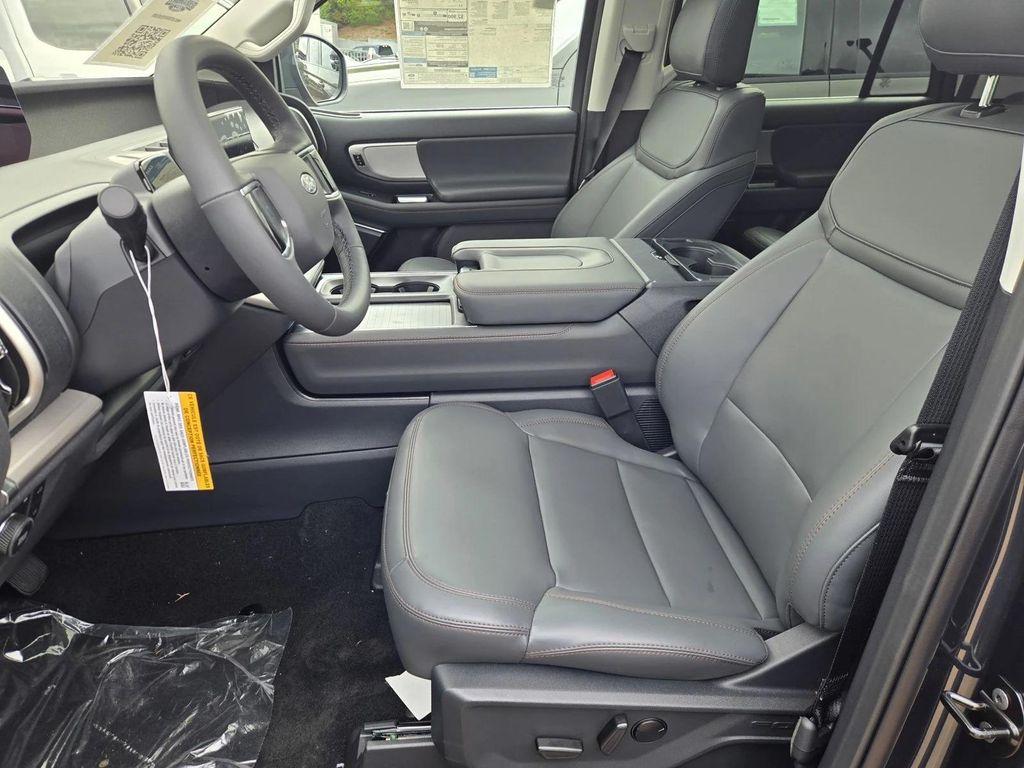 new 2025 Ford Expedition Max car, priced at $76,435