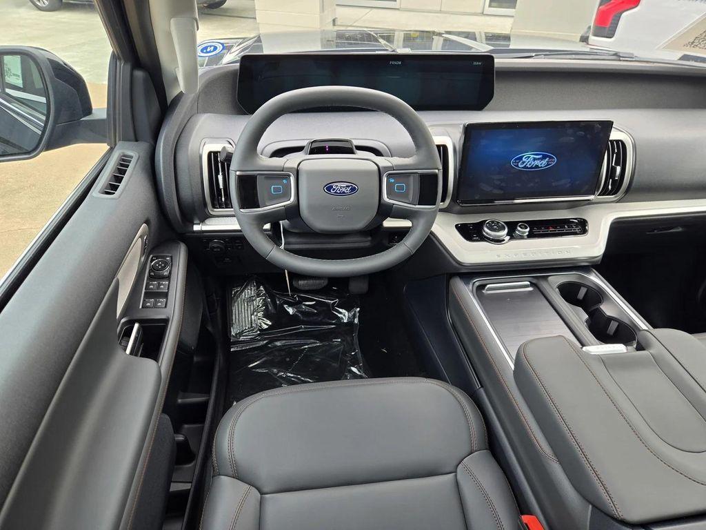 new 2025 Ford Expedition Max car, priced at $76,435