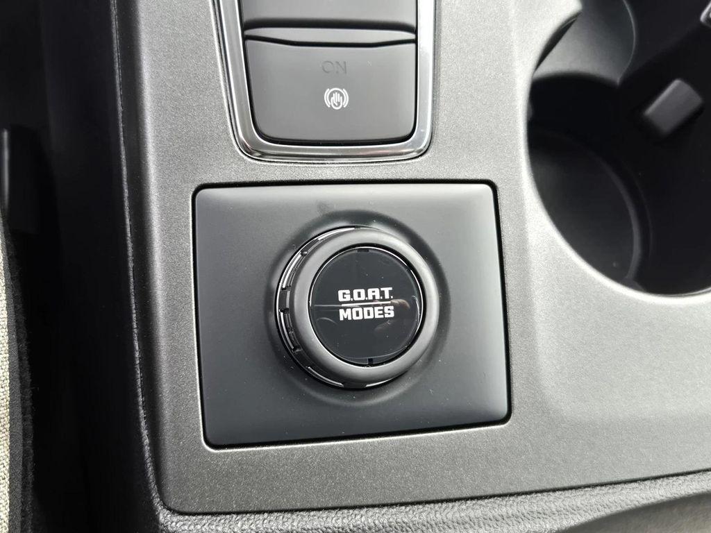 new 2025 Ford Bronco Sport car, priced at $32,958