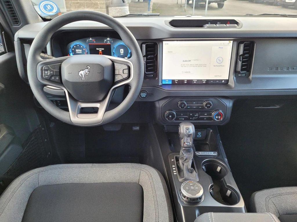 new 2025 Ford Bronco car, priced at $45,217