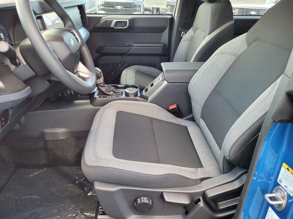 new 2025 Ford Bronco car, priced at $45,217