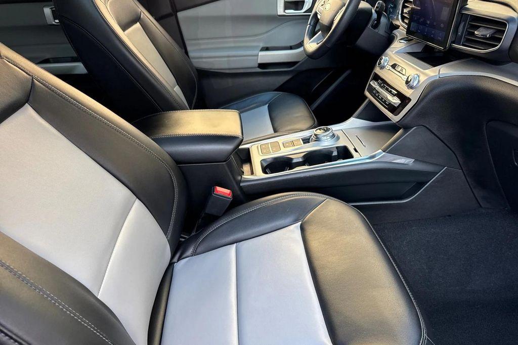 used 2023 Ford Explorer car, priced at $25,992