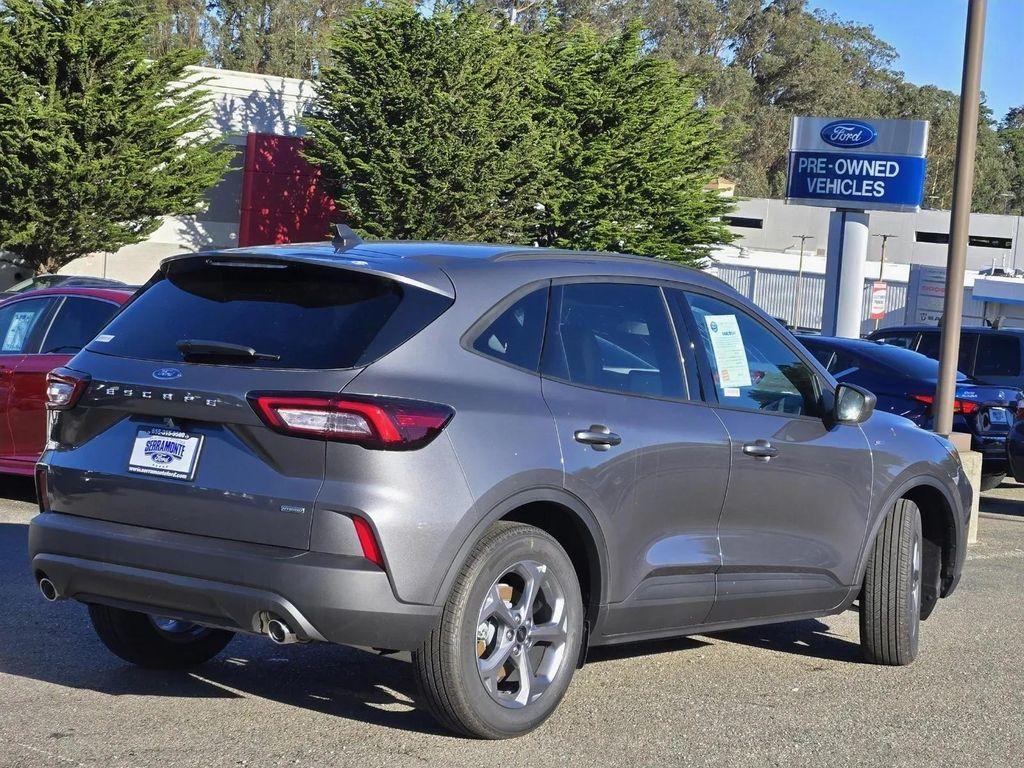 new 2025 Ford Escape car