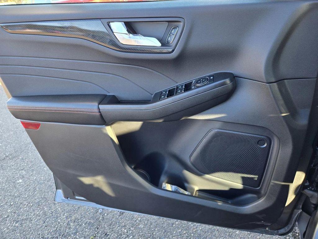 new 2025 Ford Escape car