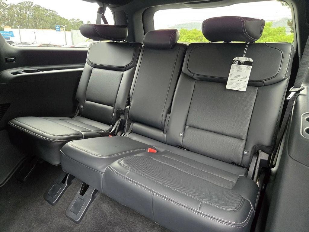 new 2025 Ford Expedition Max car, priced at $88,725