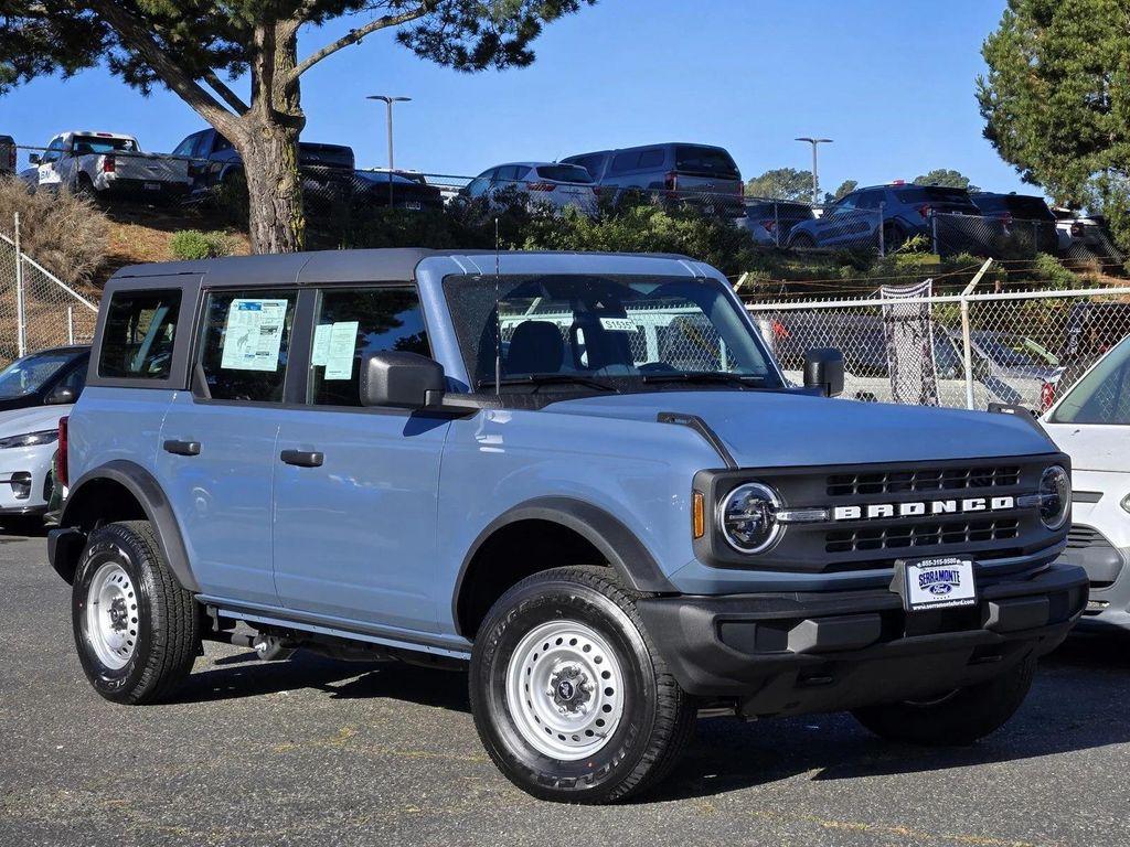 new 2025 Ford Bronco car, priced at $43,334