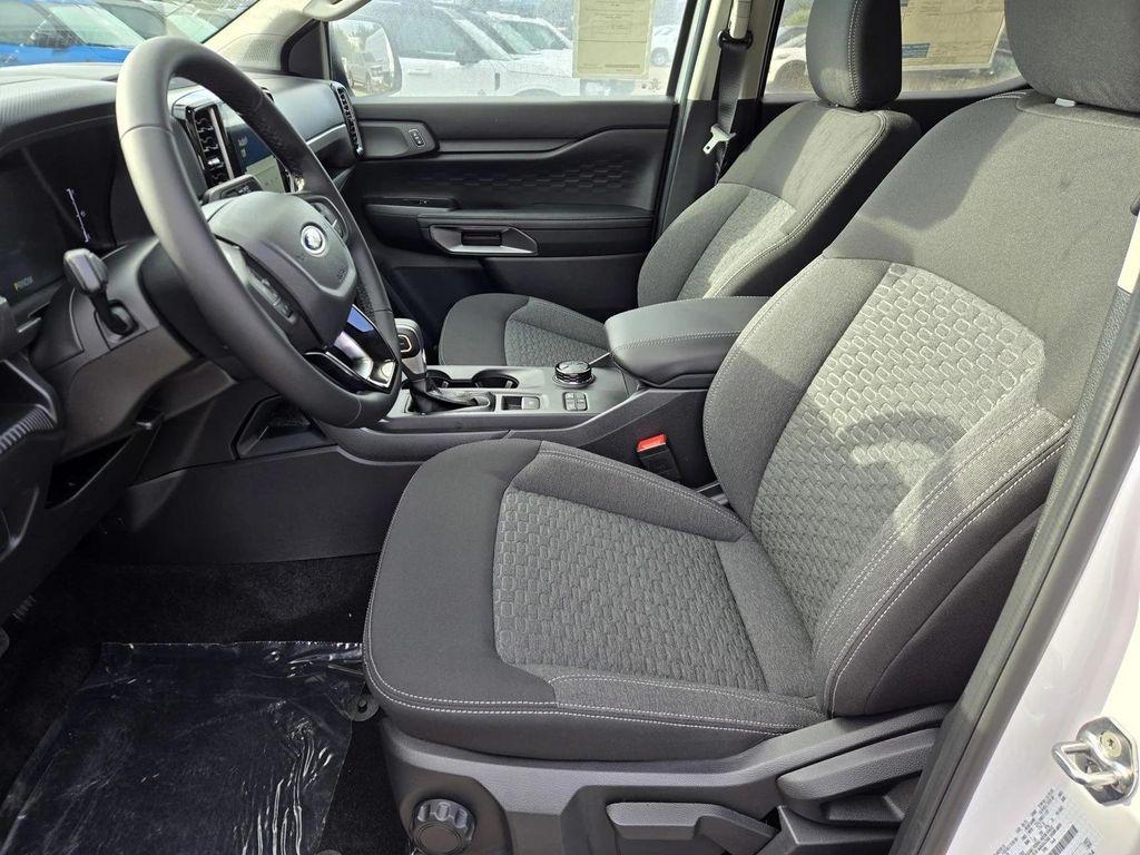 new 2025 Ford Ranger car, priced at $40,101