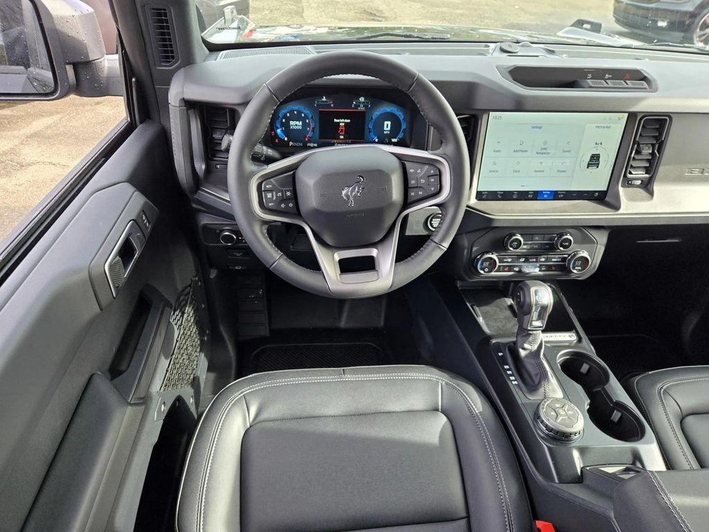 new 2025 Ford Bronco car, priced at $48,548