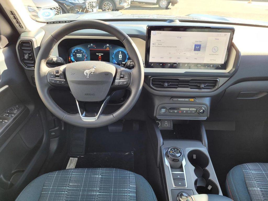 new 2025 Ford Bronco Sport car, priced at $37,921