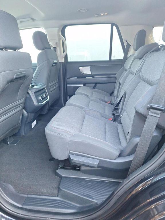 used 2025 Ford Expedition car, priced at $58,991